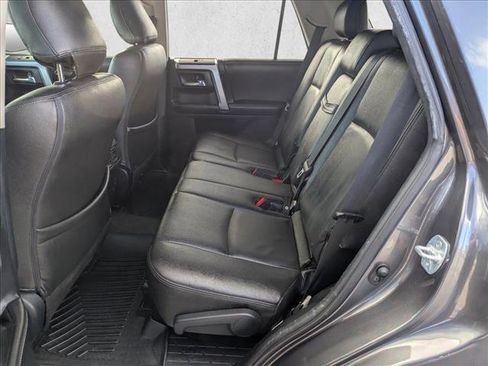 Used 2016 Toyota 4Runner SR5 image 16