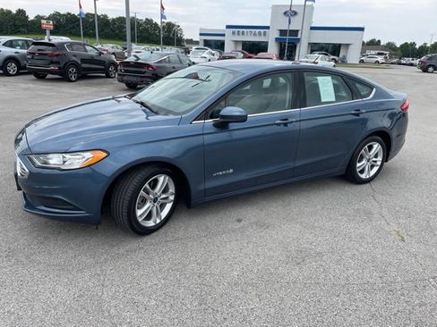 Used 2018 Ford Fusion S FWD image 4