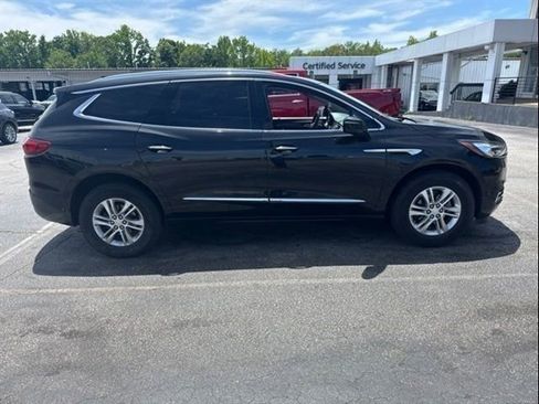 Used 2020 Buick Enclave Essence AWD/4WD image 4