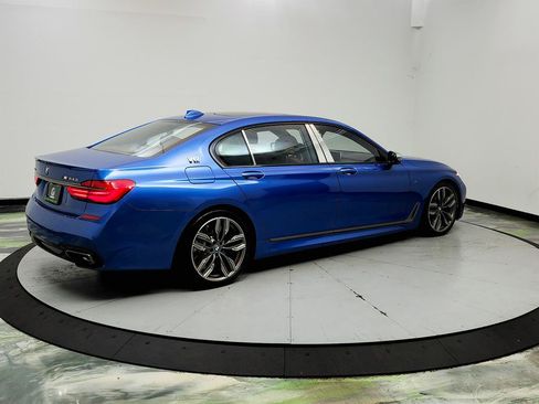Used 2018 BMW M760i xDrive AWD/4WD image 5