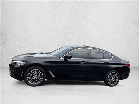 Used 2020 BMW 530i xDrive w/ Premium Package AWD/4WD image 4
