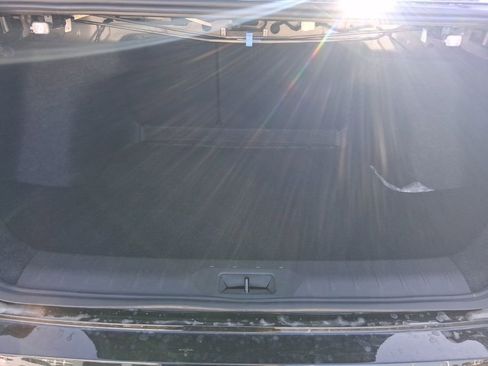 New 2026 Nissan Sentra SR w/ Floor Mat Package FWD image 7
