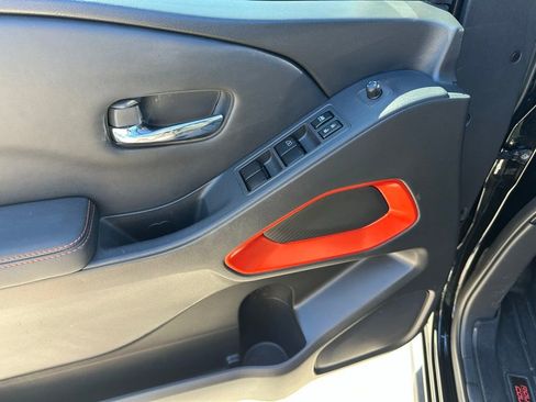 Used 2022 Nissan Frontier Pro-X image 23