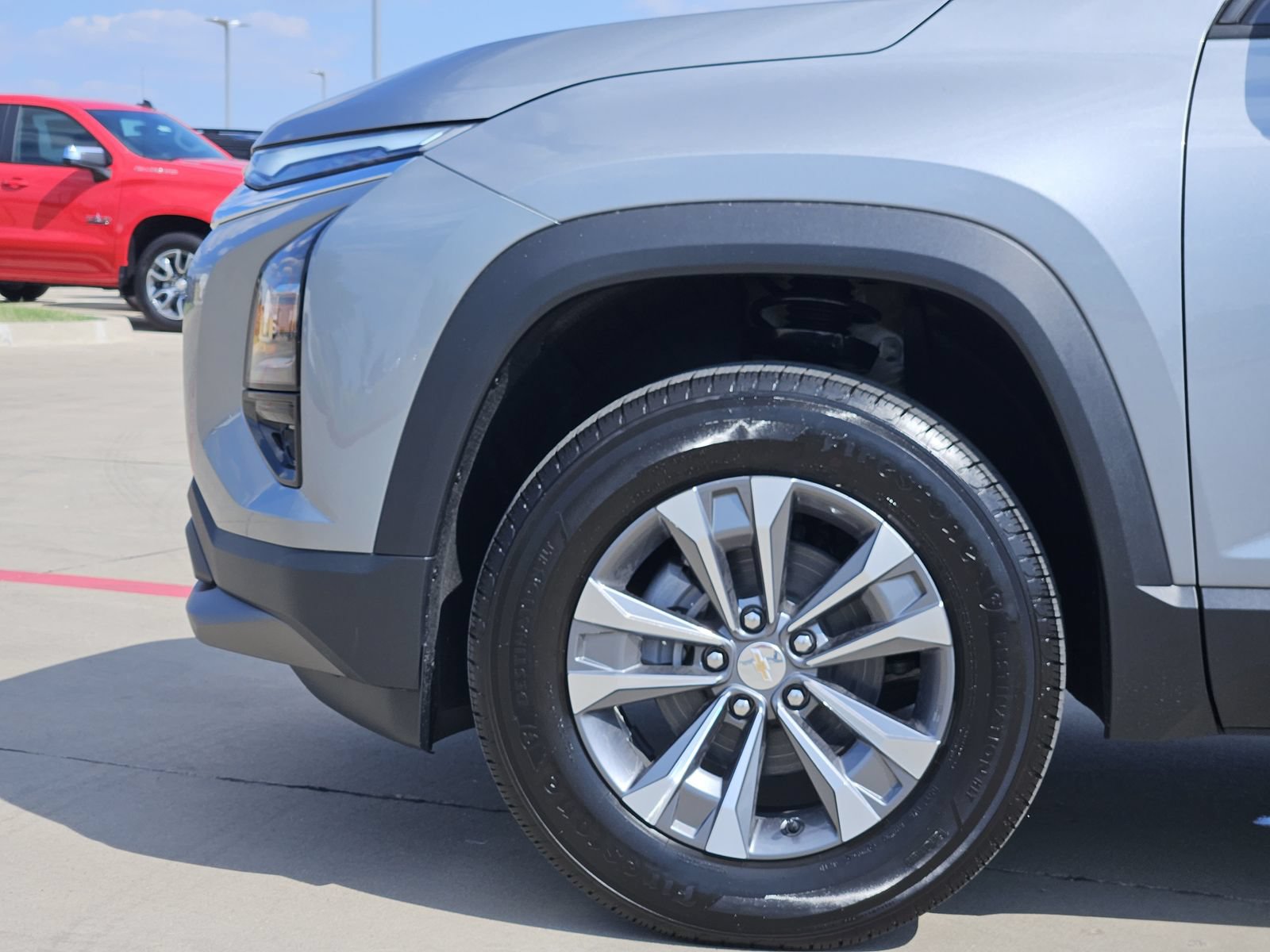 New 2027 Chevrolet Equinox LT w/ Safety and Technology Package FWD image 11