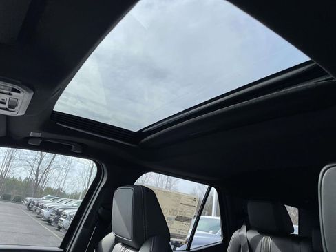 New 2026 Toyota 4Runner Limited image 32