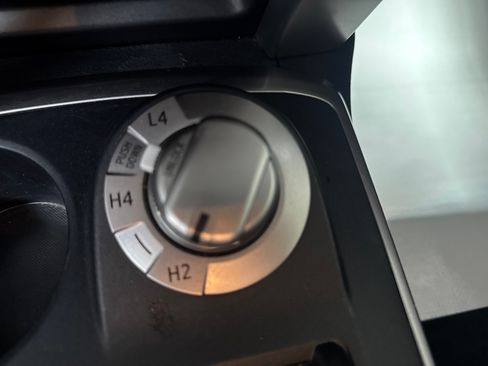 Used 2024 Toyota 4Runner SR5 AWD/4WD image 23