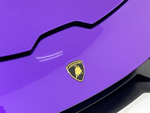 Used 2023 Lamborghini Huracan Tecnica image 25