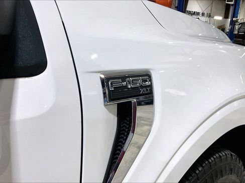 Used 2022 Ford F150 XLT w/ Equipment Group 301A Mid AWD/4WD image 11