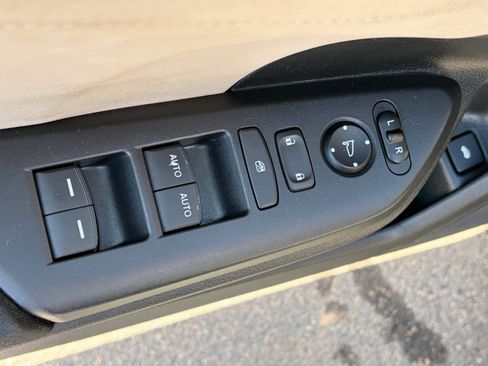 Used 2016 Honda Civic EX-T image 15