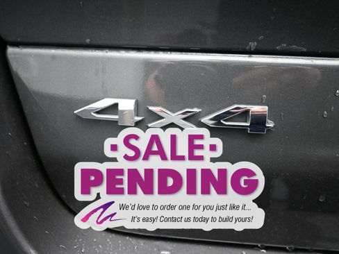 Used 2023 Jeep Grand Cherokee Limited image 15