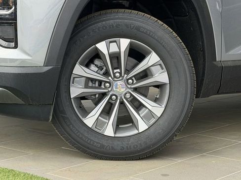 New 2026 Chevrolet Equinox LT image 5