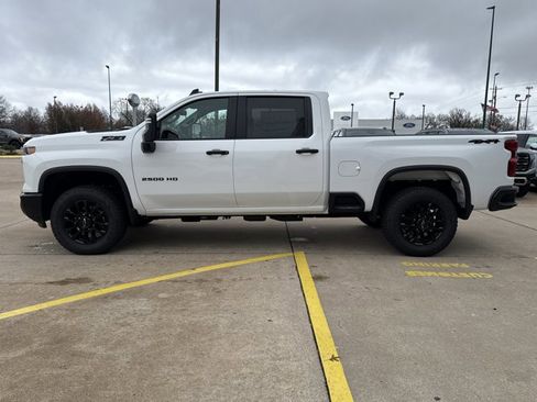 New 2026 Chevrolet Silverado 2500 Custom w/ Custom Value Package image 10