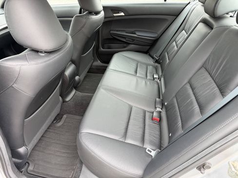 Used 2012 Honda Accord SE image 17