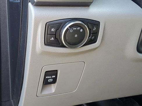 Used 2020 Ford F150 XLT AWD/4WD image 11