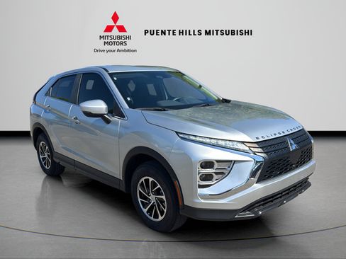 Used 2025 Mitsubishi Eclipse Cross ES AWD/4WD image 3