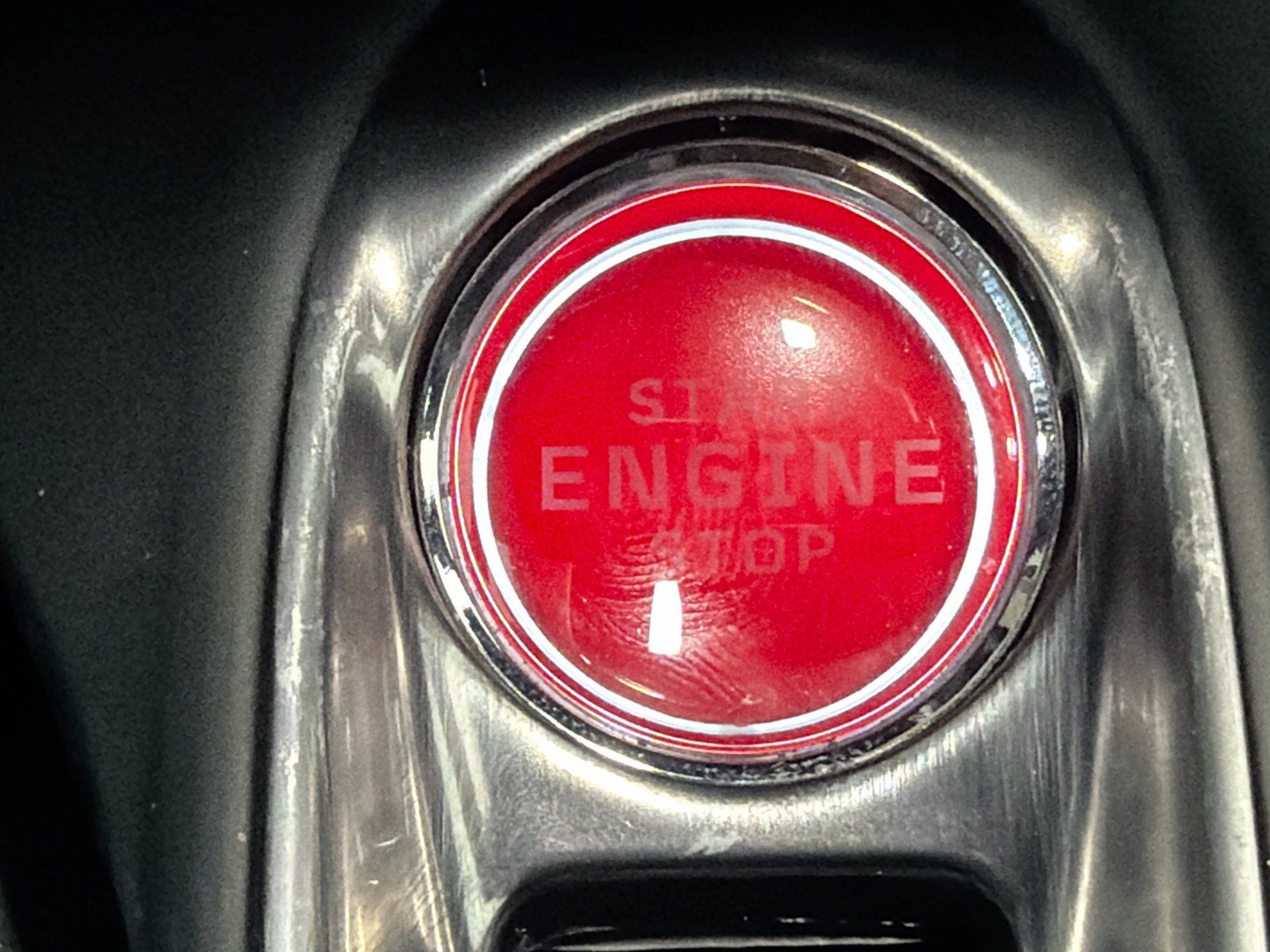 Used 2023 McLaren Artura RWD image 31