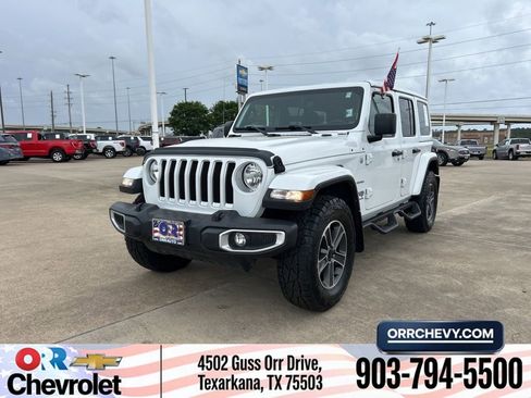 Used 2023 Jeep Wrangler Unlimited Sahara w/ Cold Weather Group AWD/4WD image 1