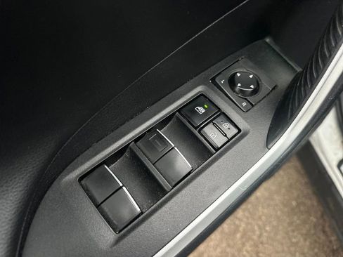 Used 2019 Toyota RAV4 XSE image 13