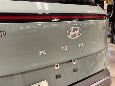 Used 2024 Hyundai Kona Limited image 25
