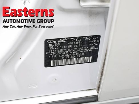 Used 2025 Hyundai Sonata SEL FWD image 30