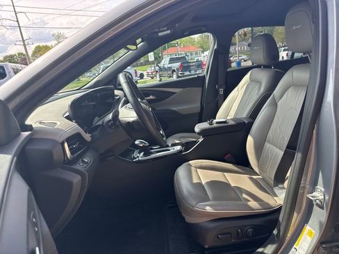 Certified 2024 Buick Envista Avenir image 12