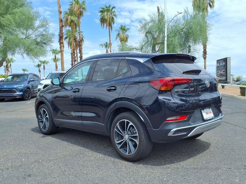 Used 2020 Buick Encore GX Essence w/ Advanced Technology Package FWD image 8