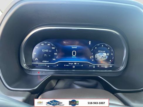 Used 2023 Chevrolet Tahoe Z71 w/ Luxury Package AWD/4WD image 14