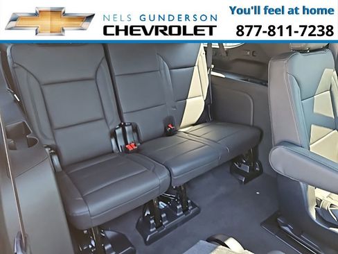 New 2025 Chevrolet Suburban LT w/ Advanced Technology Package image 15