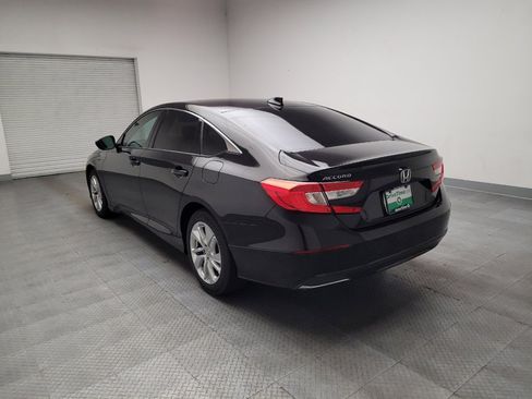 Used 2018 Honda Accord LX image 5