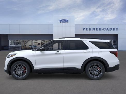 New 2026 Ford Explorer ST-Line AWD/4WD image 3