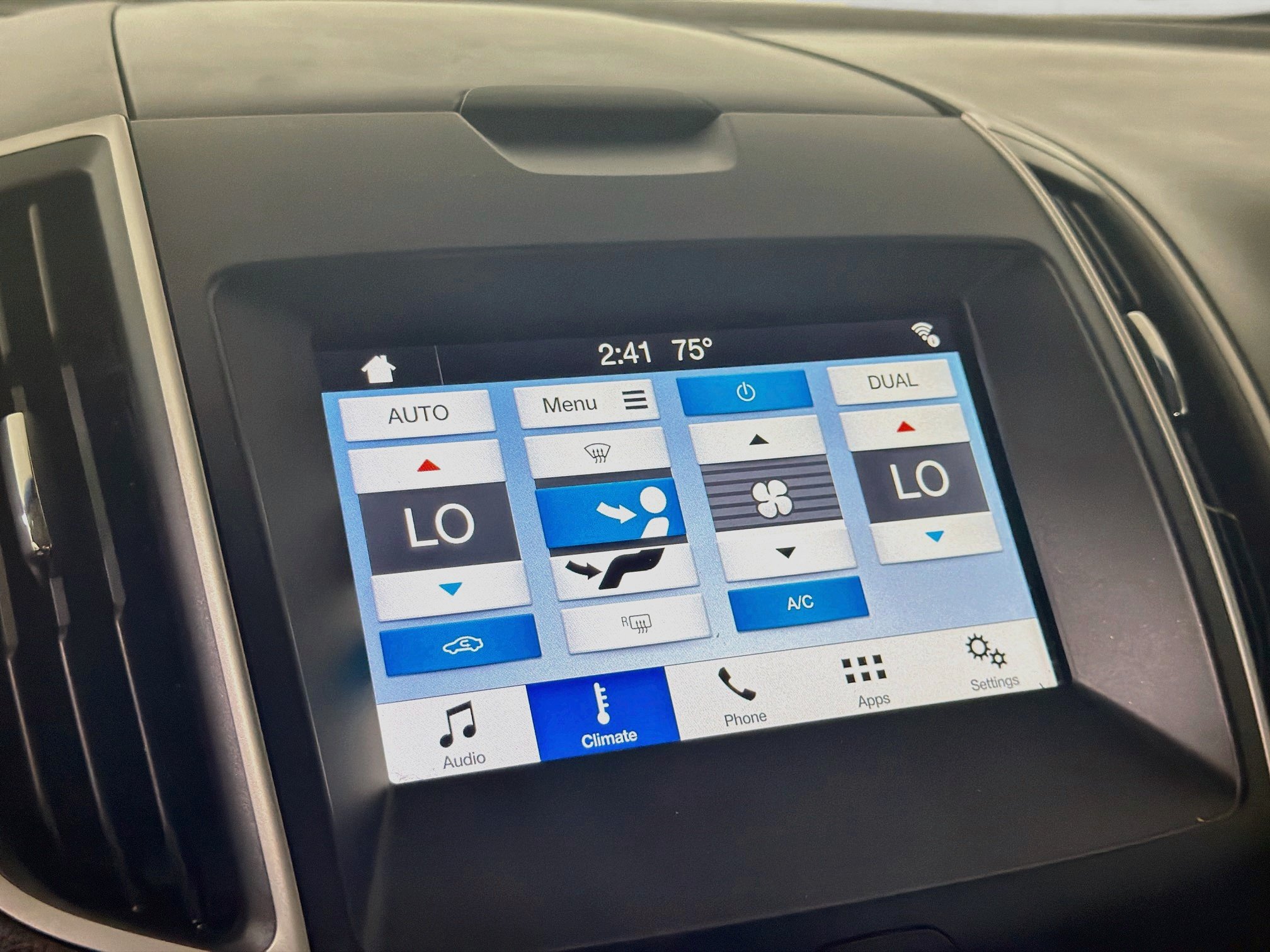 Used 2019 Ford Edge SEL w/ Equipment Group 201A FWD image 23