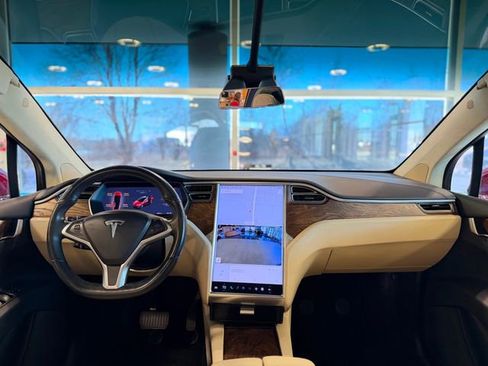 Used 2017 Tesla Model X 100D image 40