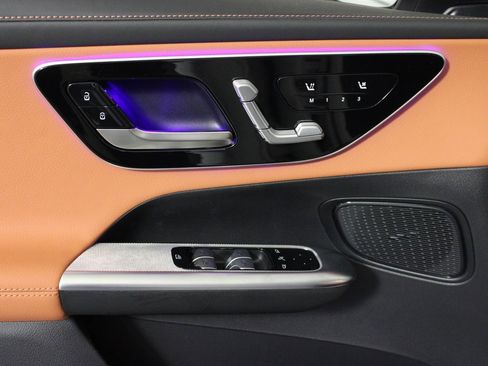 Certified 2025 Mercedes-Benz GLC 43 AMG 4MATIC image 12