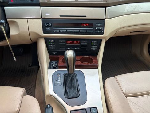 Used 2003 BMW 530i 530i image 24