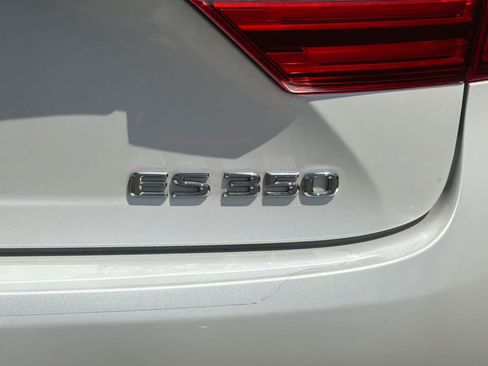 Used 2018 Lexus ES 350 w/ Premier Package FWD image 31