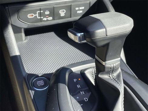 New 2025 Kia K4 LXS image 36