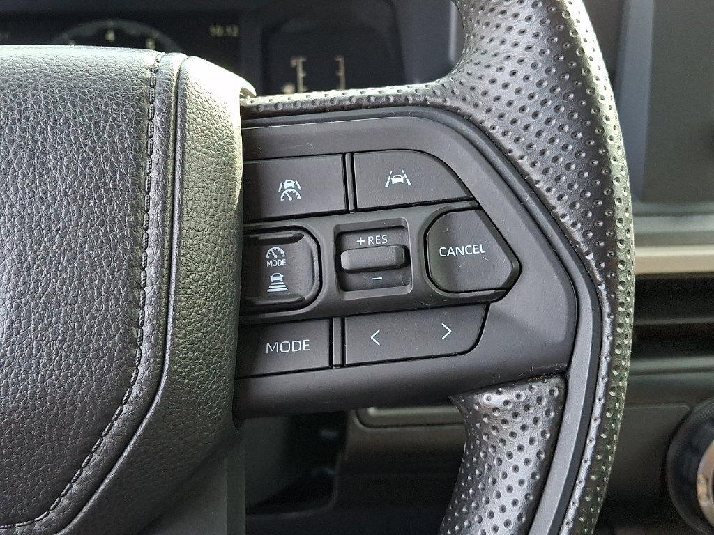 Certified 2026 Toyota Tacoma SR5 AWD/4WD image 23