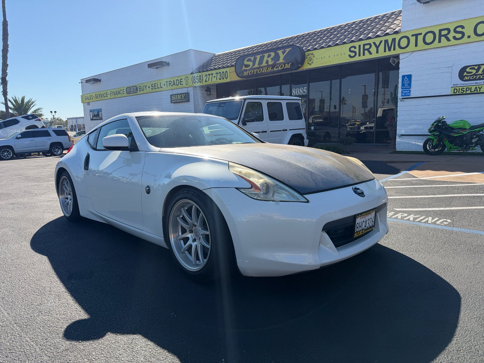 Used 2012 Nissan 370Z Coupe RWD image 1