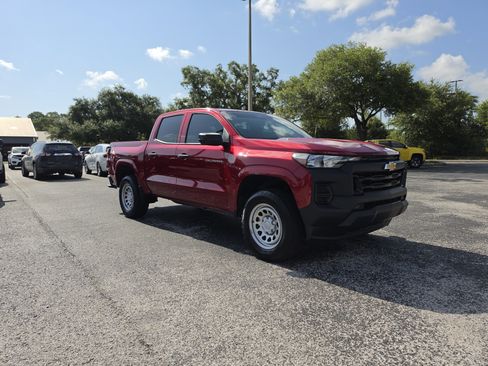 Used 2024 Chevrolet Colorado W/T w/ WT Convenience Package II RWD image 1