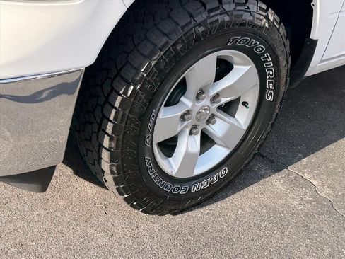 Used 2021 RAM 1500 Classic SLT AWD/4WD image 25