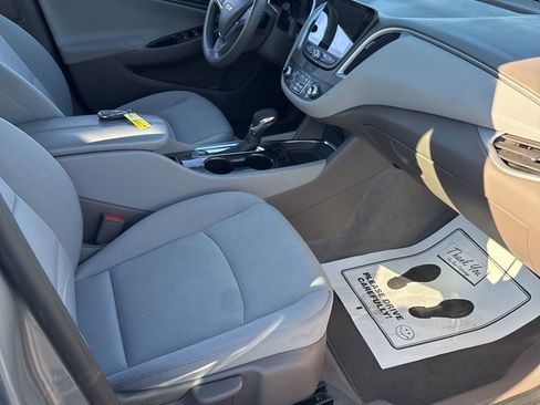 Used 2024 Chevrolet Malibu LT image 19