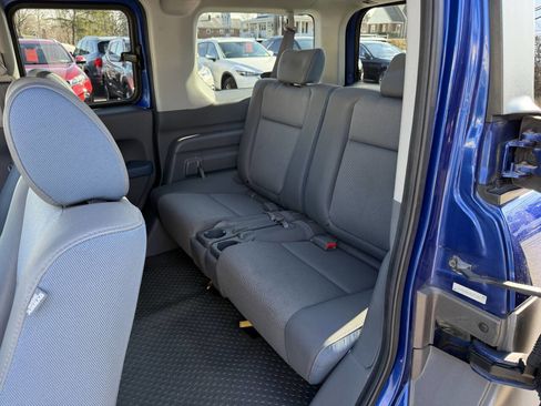 Used 2004 Honda Element EX image 8