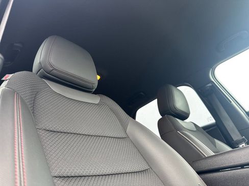 Used 2021 Chevrolet TrailBlazer RS w/ Convenience Package image 17