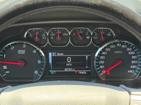Used 2017 Chevrolet Silverado 1500 LT w/ LT Eassist Package RWD image 14