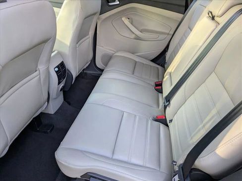 Used 2019 Ford Escape SEL FWD image 18