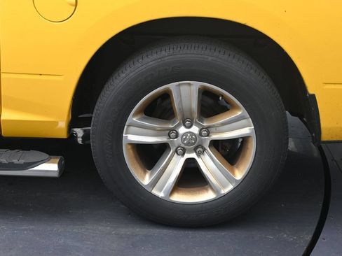 Used 2016 RAM 1500 Sport w/ Stinger Yellow Sport Package AWD/4WD image 12