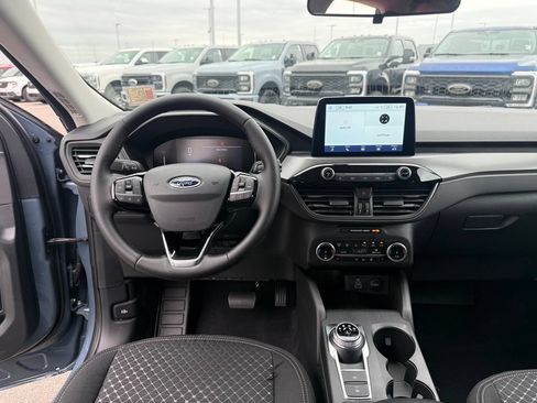 New 2026 Ford Escape Active w/ Cold Weather Package FWD image 12
