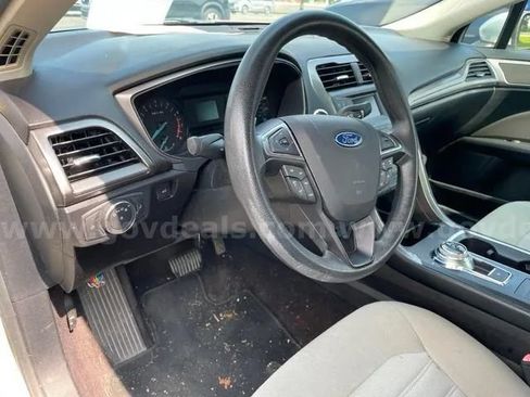 Used 2017 Ford Fusion S FWD image 13