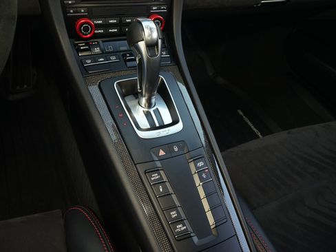 Used 2018 Porsche 911 GT3 image 11