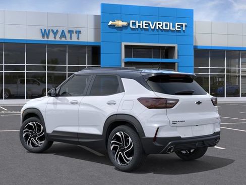 New 2026 Chevrolet TrailBlazer RS w/ Convenience Package AWD/4WD image 3